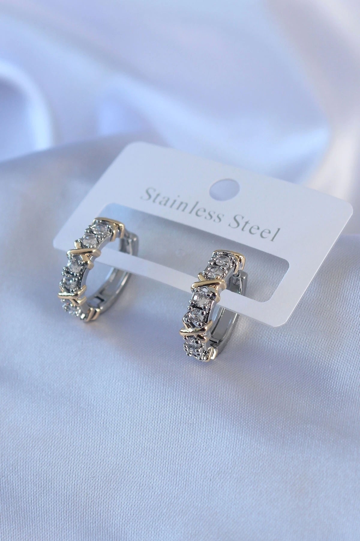 https://cdn.dsmcdn.com/ty1315/product/media/images/prod/QC/20240516/06/f8c06fa1-543a-3c22-9582-67aa5eef7b8f/1_org_zoom.jpg
