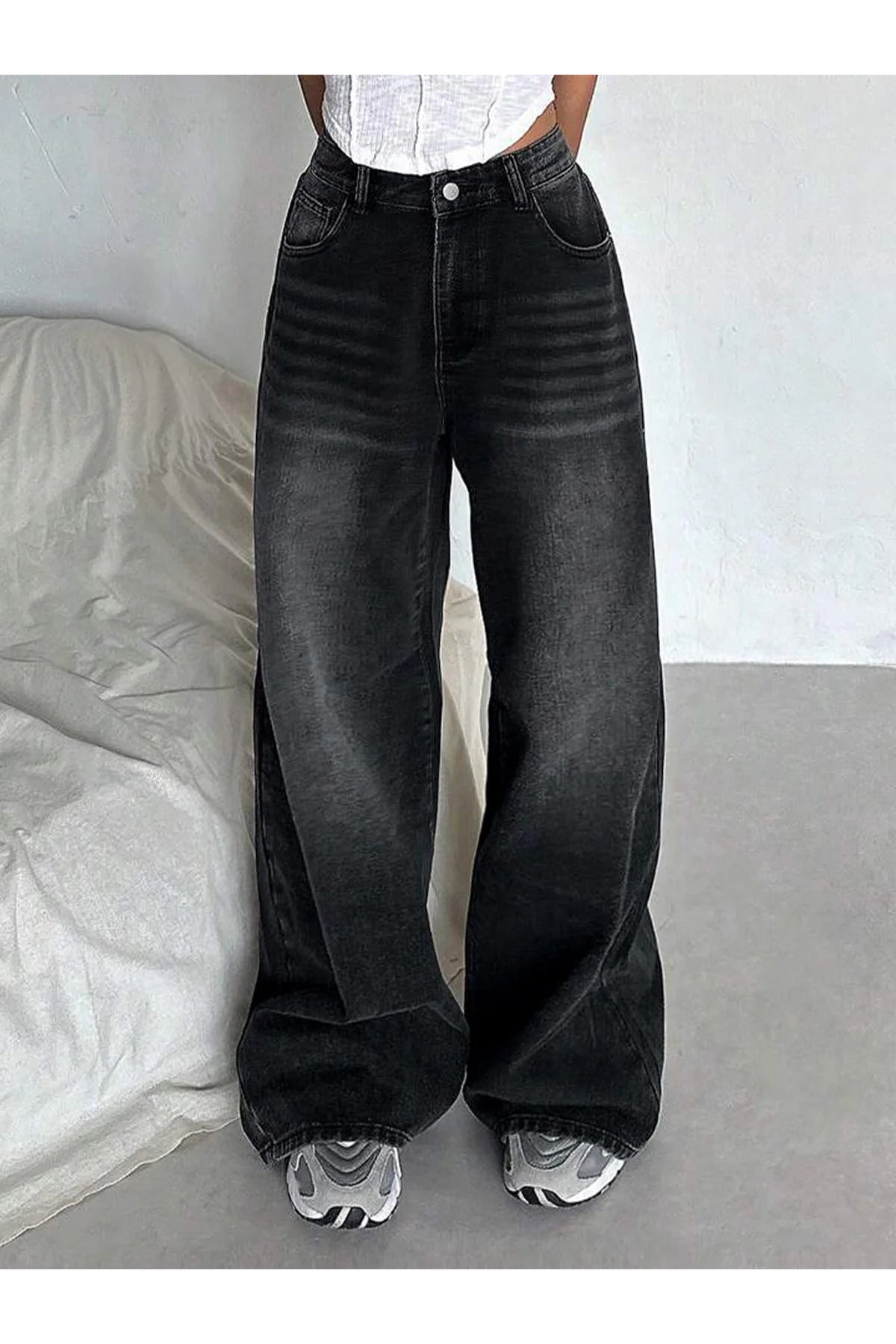 https://cdn.dsmcdn.com/ty1804/prod/QC_PREP/20251228/02/16136371-1f5e-351e-bed8-8143cd21b4f6/1_org_zoom.jpg