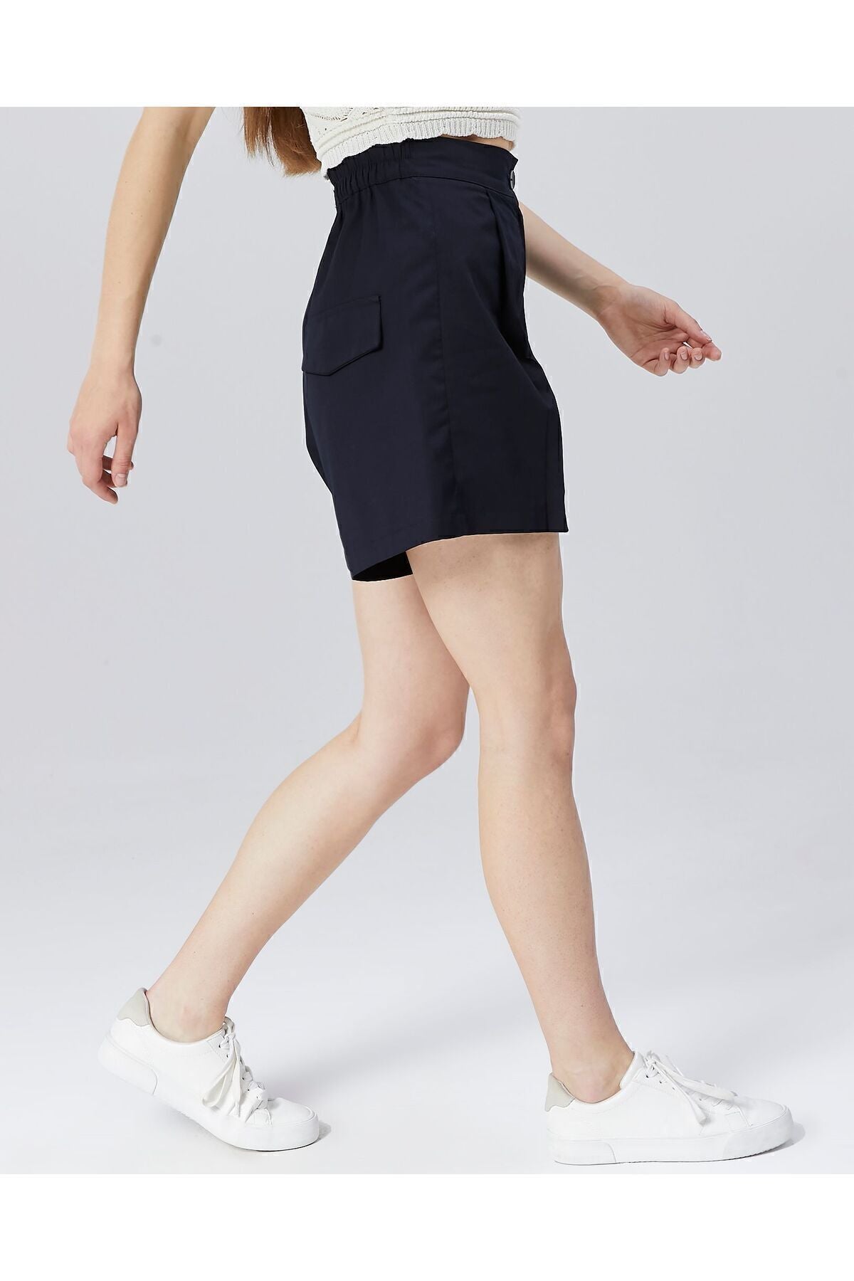 https://cdn.dsmcdn.com/ty1519/product/media/images/prod/QC/20240901/22/01fdddf5-9658-39fd-9e76-79eca0f055d9/1_org_zoom.jpg