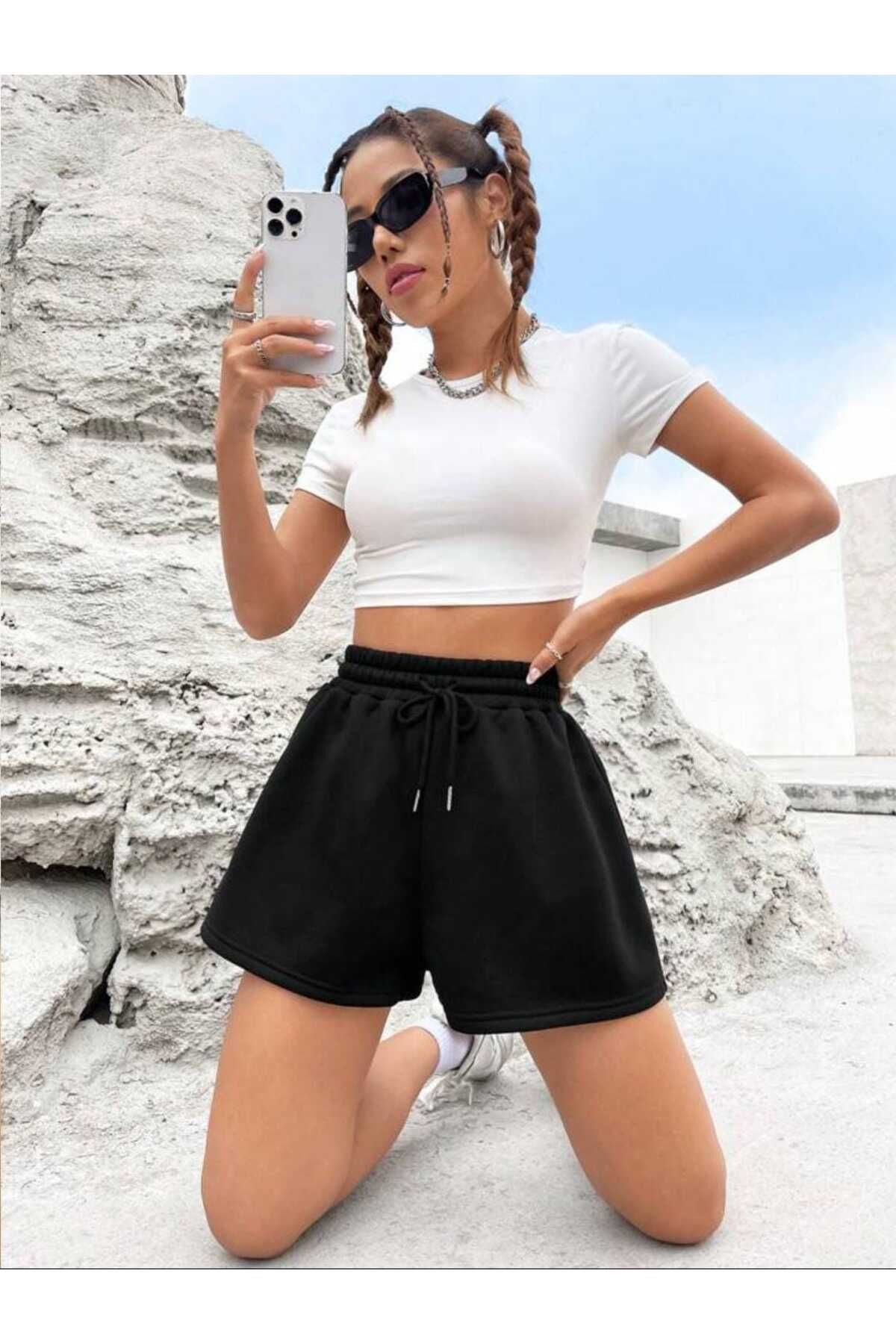 https://cdn.dsmcdn.com/ty1424/product/media/images/prod/QC/20240717/00/d16ca3b9-8052-3bf9-b3d2-dbbc978db8dc/1_org_zoom.jpg