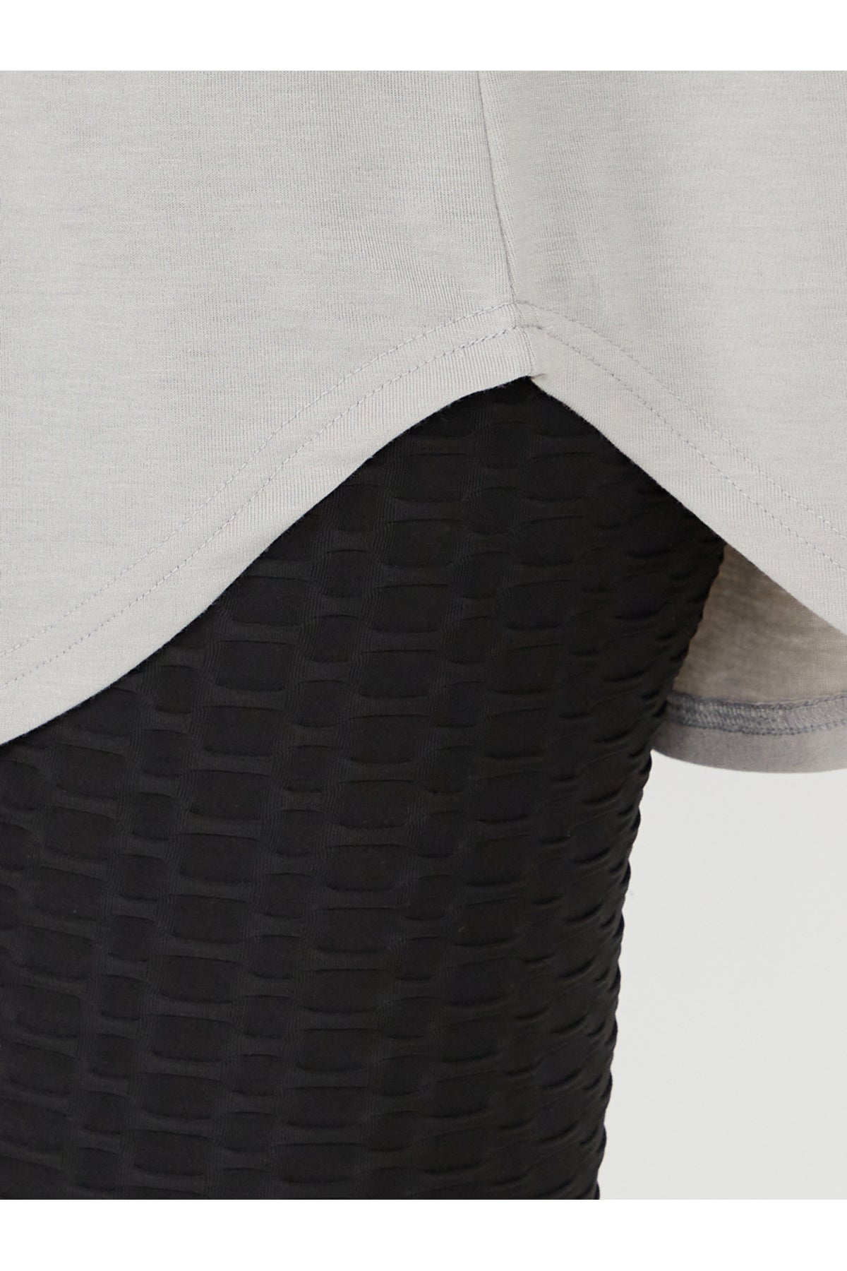 https://cdn.dsmcdn.com/ty1337/product/media/images/prod/QC/20240529/01/b1e62b50-58db-30bd-9dd8-824571715d85/1_org_zoom.jpg