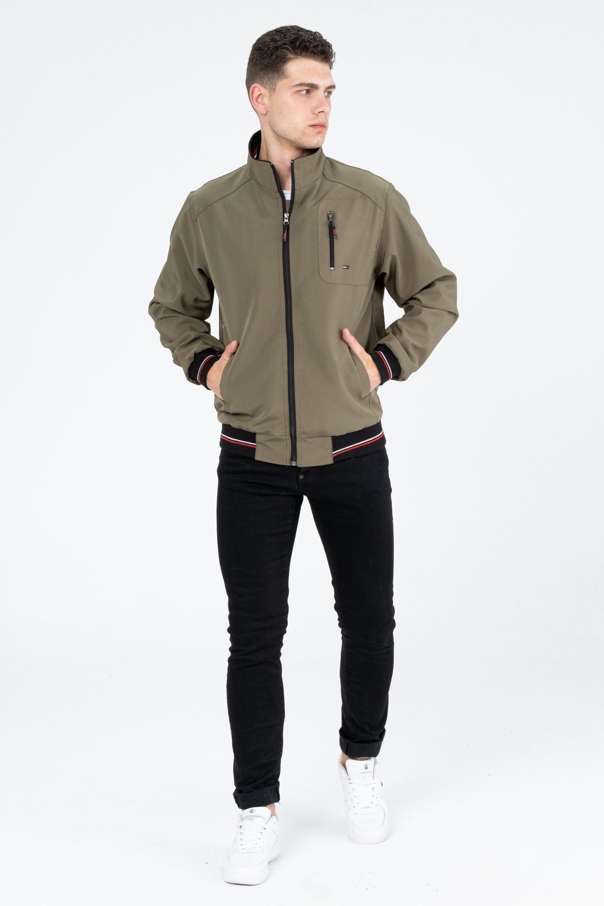 https://cdn.dsmcdn.com/ty1378/product/media/images/prod/QC/20240616/16/13b8cb6e-1997-3b57-aaaa-f639588398a8/1_org_zoom.jpg