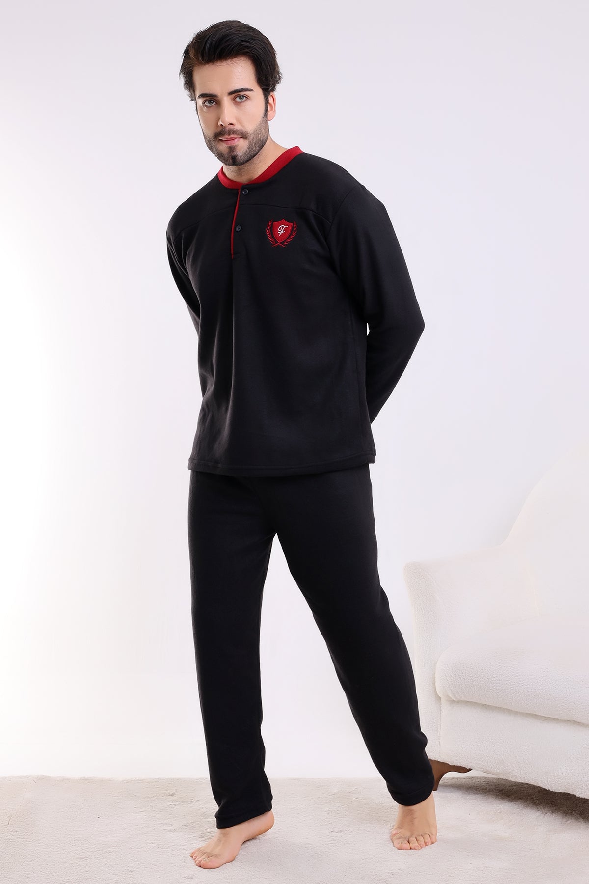 https://cdn.dsmcdn.com/ty1011/product/media/images/prod/SPM/PIM/20231011/12/07dcfe41-4de0-3911-a45e-5f2dbcd679f9/1_org_zoom.jpg