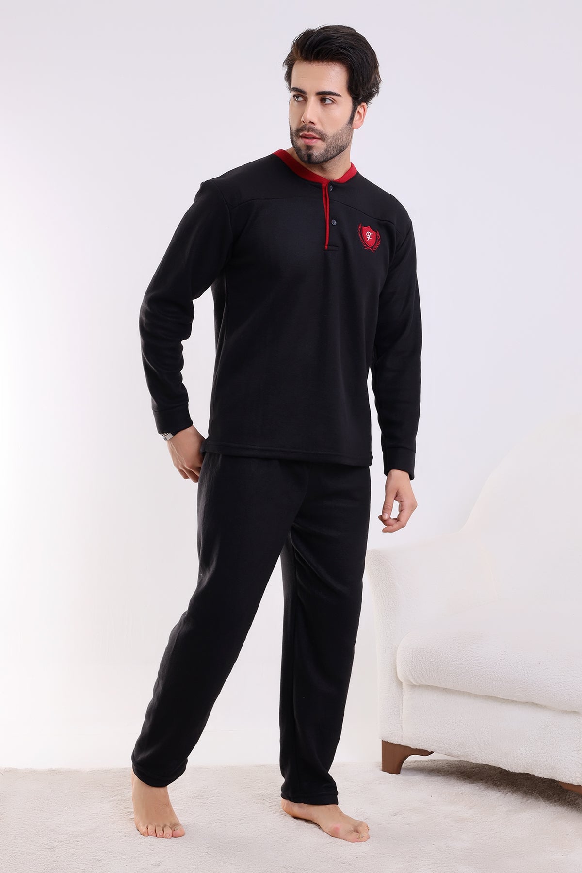 https://cdn.dsmcdn.com/ty1012/product/media/images/prod/SPM/PIM/20231011/12/2691d0c1-5c1b-36d0-a22b-4a5dfd1a8e19/1_org_zoom.jpg