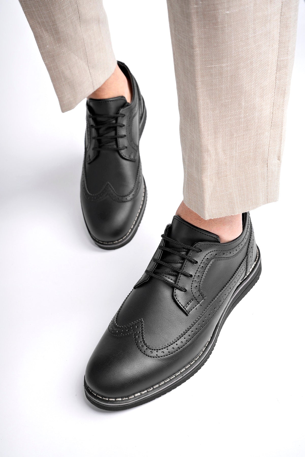 https://cdn.dsmcdn.com/ty1245/product/media/images/prod/SPM/PIM/20240408/10/c3212b10-aa25-3c7d-af15-81a82e1e75ac/1_org_zoom.jpg