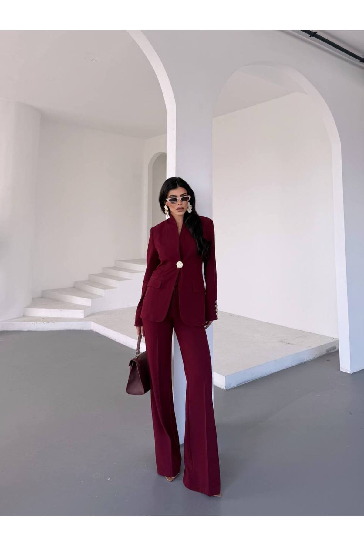 https://cdn.dsmcdn.com/ty1671/prod/QC/20250501/18/0336cd8d-54a5-3235-ba9a-997832f59b88/1_org_zoom.jpg