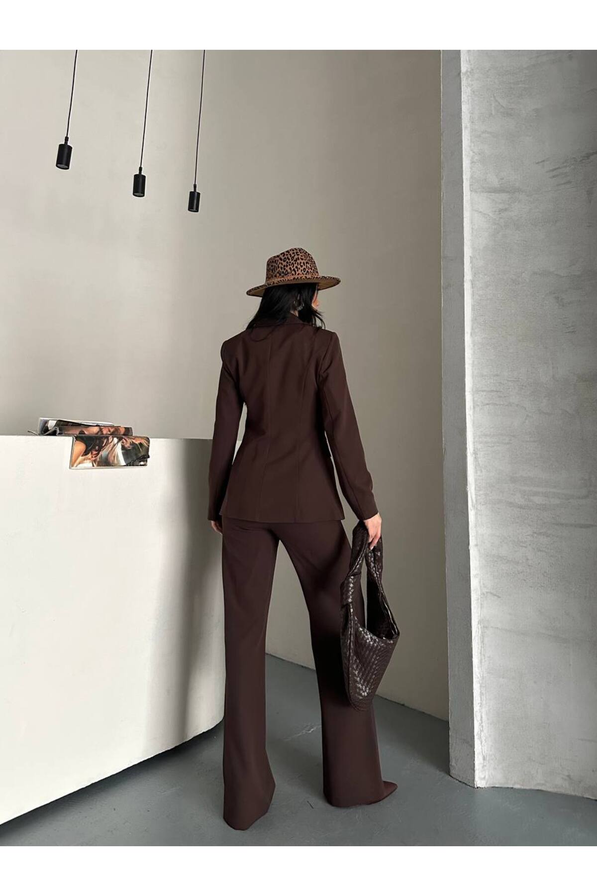 https://cdn.dsmcdn.com/ty1805/prod/QC_PREP/20251228/16/360b350c-f707-3ec8-b8b1-f4a8cde8014c/1_org_zoom.jpg