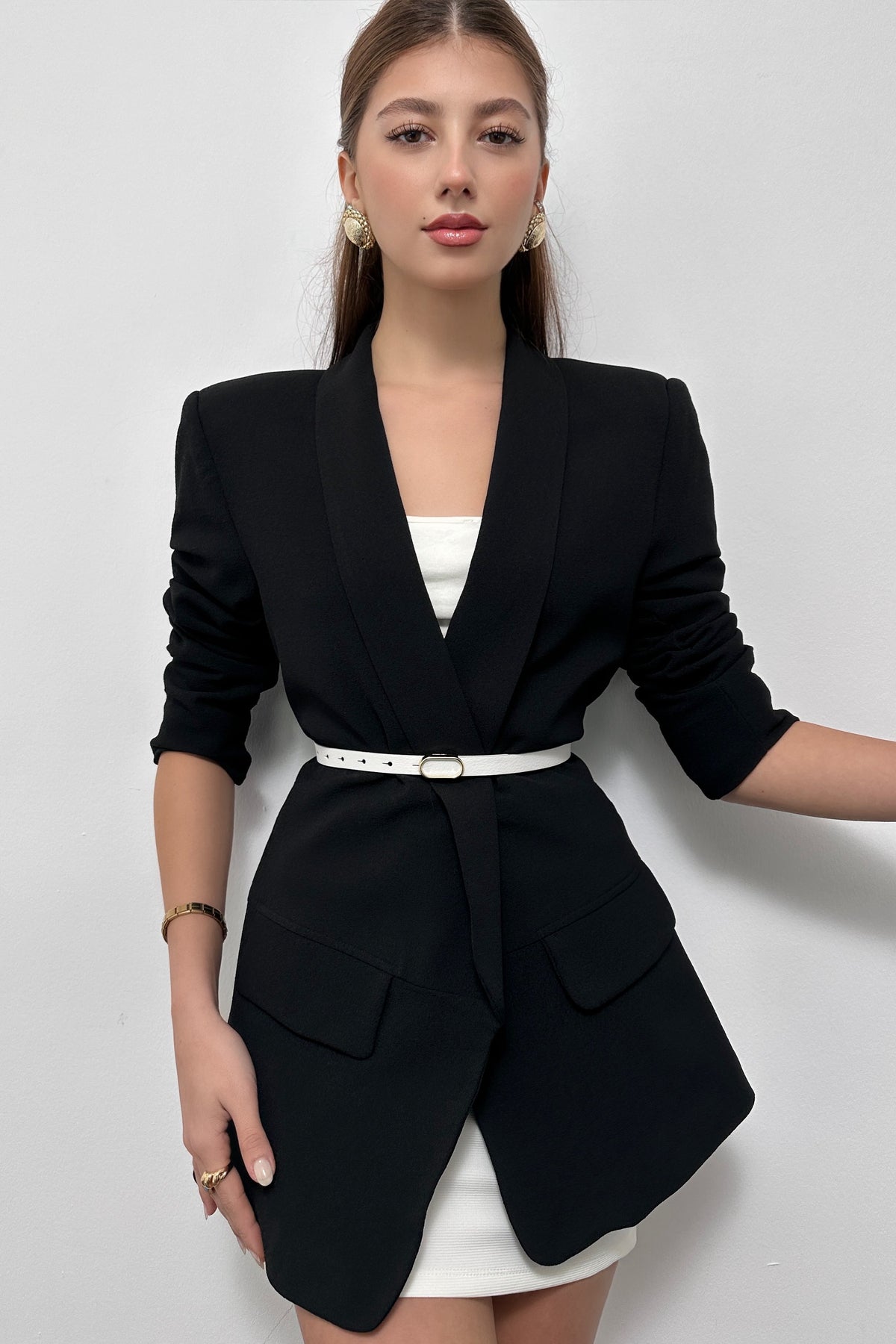 https://cdn.dsmcdn.com/ty1149/product/media/images/prod/SPM/PIM/20240127/17/48db8818-36fd-325e-8481-bfc9578f91d6/1_org_zoom.jpg