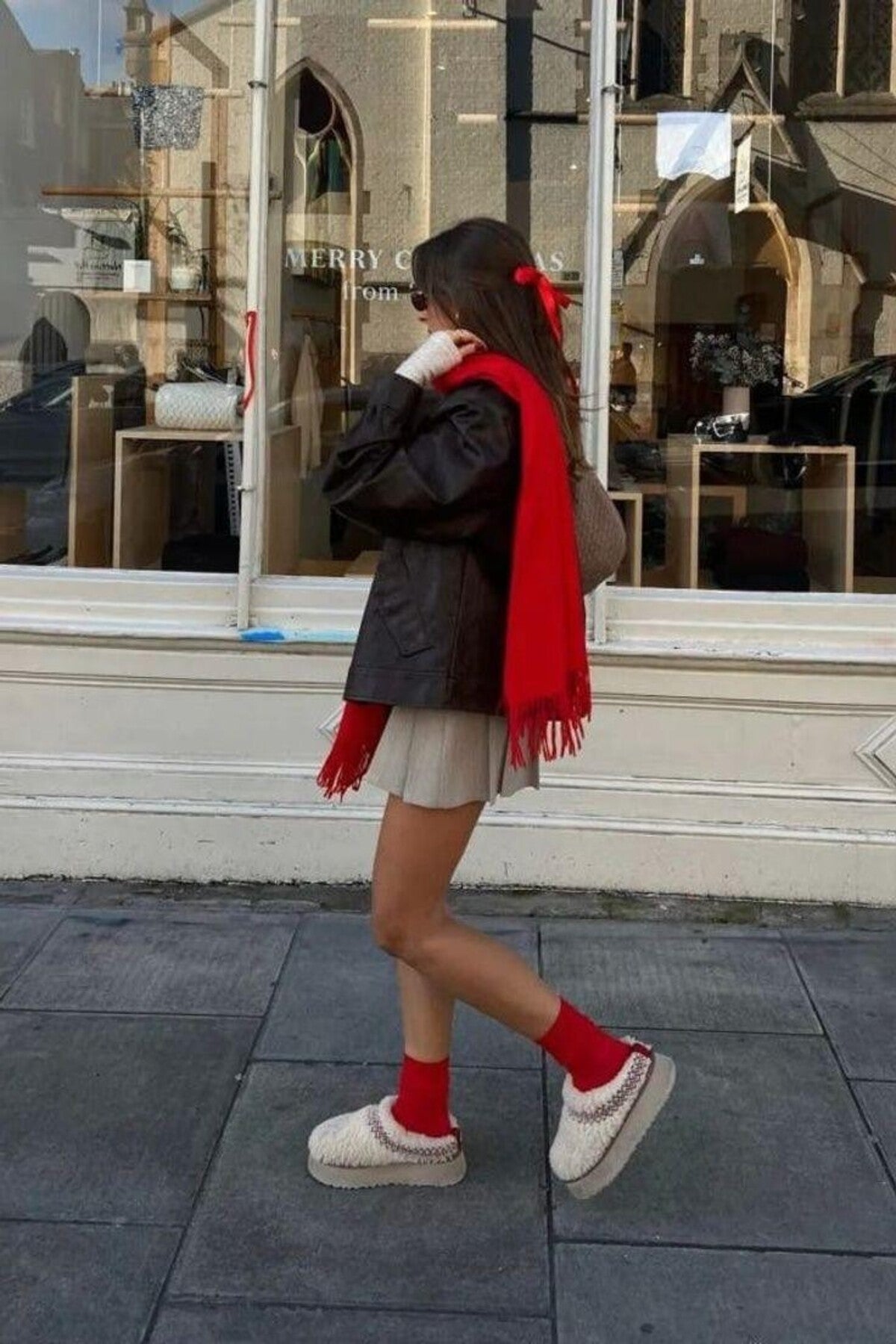 https://cdn.dsmcdn.com/ty1620/prod/QC/20250107/17/4869a903-2b50-3d7f-846a-a526835e0032/1_org_zoom.jpg