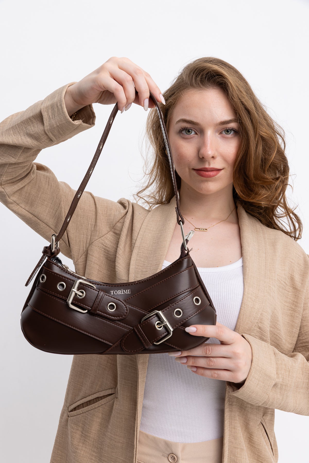 https://cdn.dsmcdn.com/ty1707/prod/QC_ENRICHMENT/20250708/18/a13d6a1b-edae-35c3-bbc6-86cd49604ea1/1_org_zoom.jpg