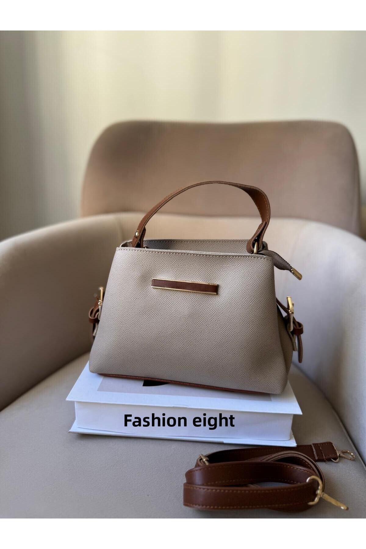 https://cdn.dsmcdn.com/ty1791/prod/IMAGE_TRANSLATION_PIM/20251121/22/02eb25e2-23d3-48c6-b72c-2cb6f50d400e/1_org_zoom.jpg