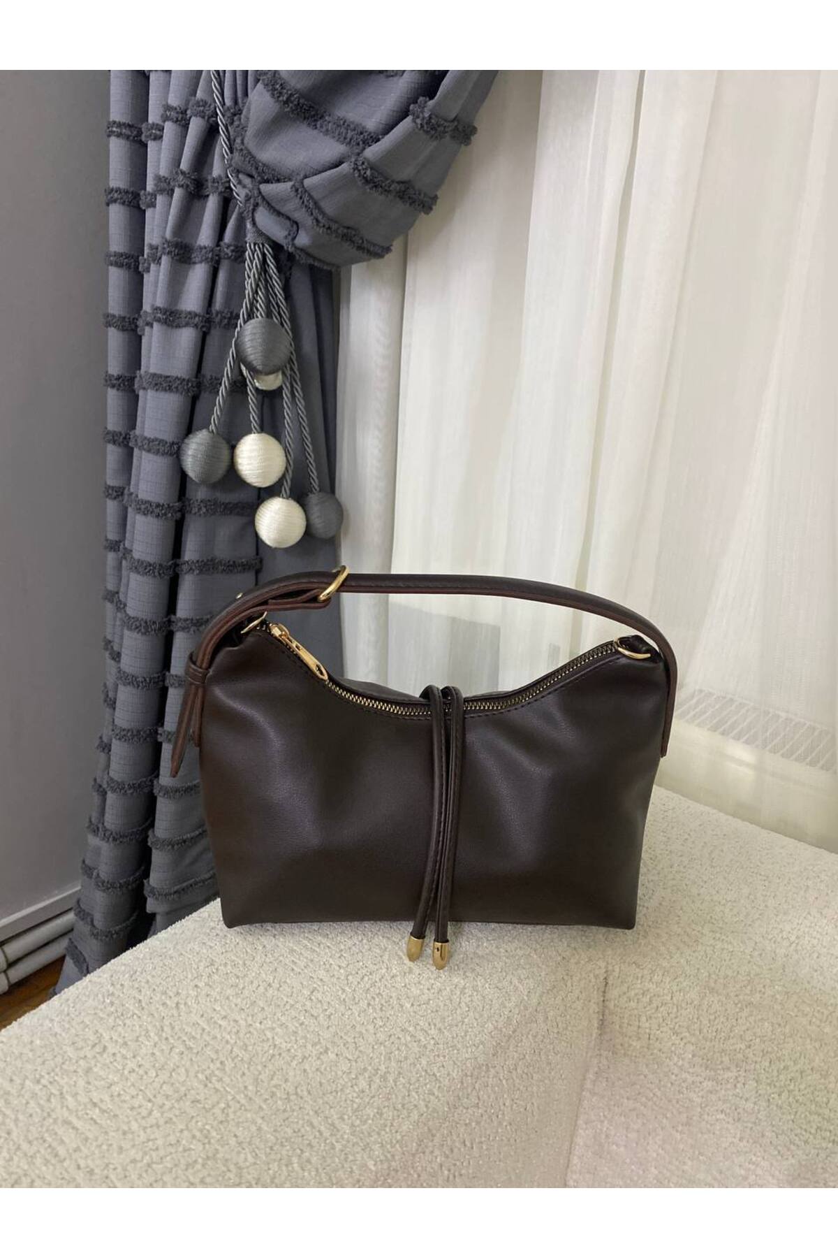 https://cdn.dsmcdn.com/ty1820/prod/QC_PREP/20260131/23/aa165469-b1cf-307a-b602-4a149491668c/1_org_zoom.jpg