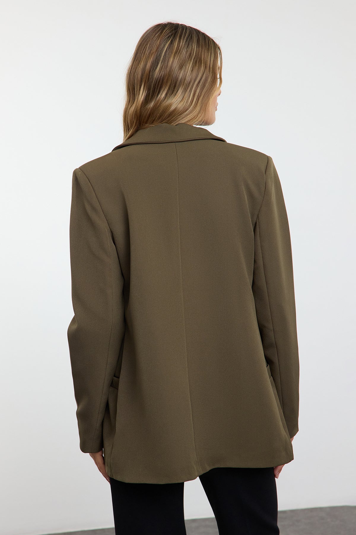https://cdn.dsmcdn.com/ty1576/product/media/images/prod/PIM/20240930/16/bafa98e6-a509-4fd3-8aff-ee083ae2cf18/1_org_zoom.jpg