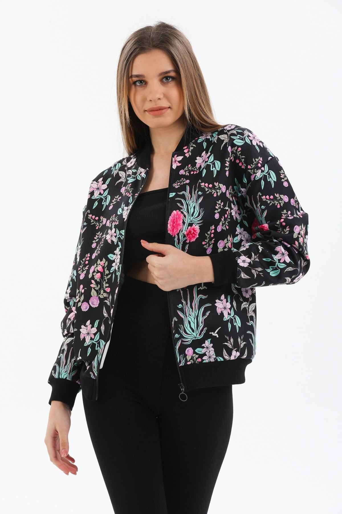 https://cdn.dsmcdn.com/ty1438/product/media/images/prod/QC/20240723/15/30cc33d6-7166-3dba-8d07-98a00f19db0c/1_org_zoom.jpg